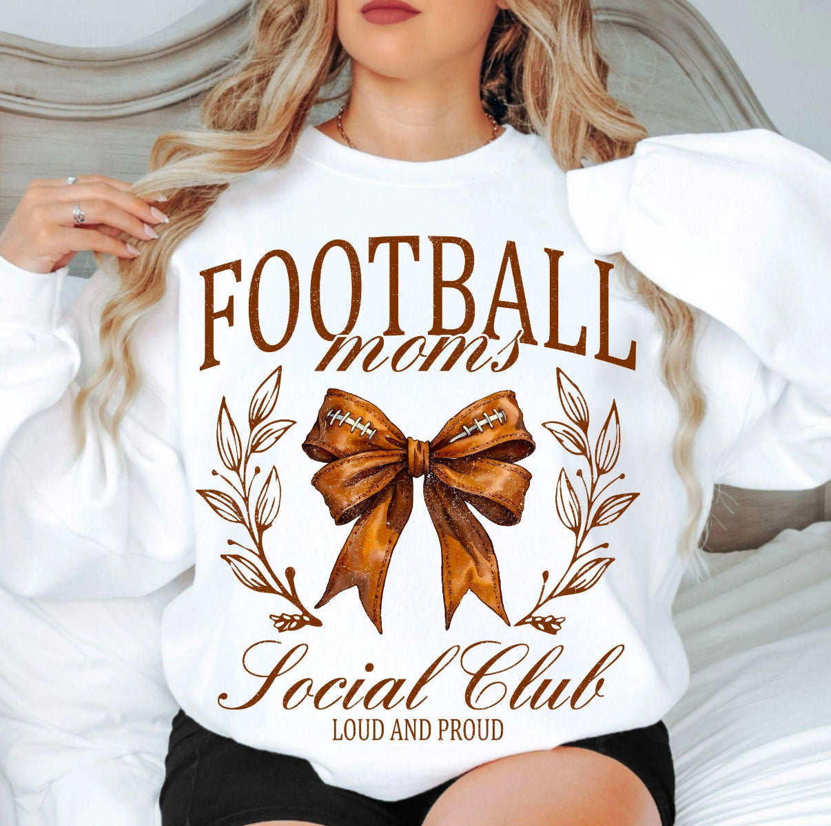 Sports mom social club t-shirt & pullover