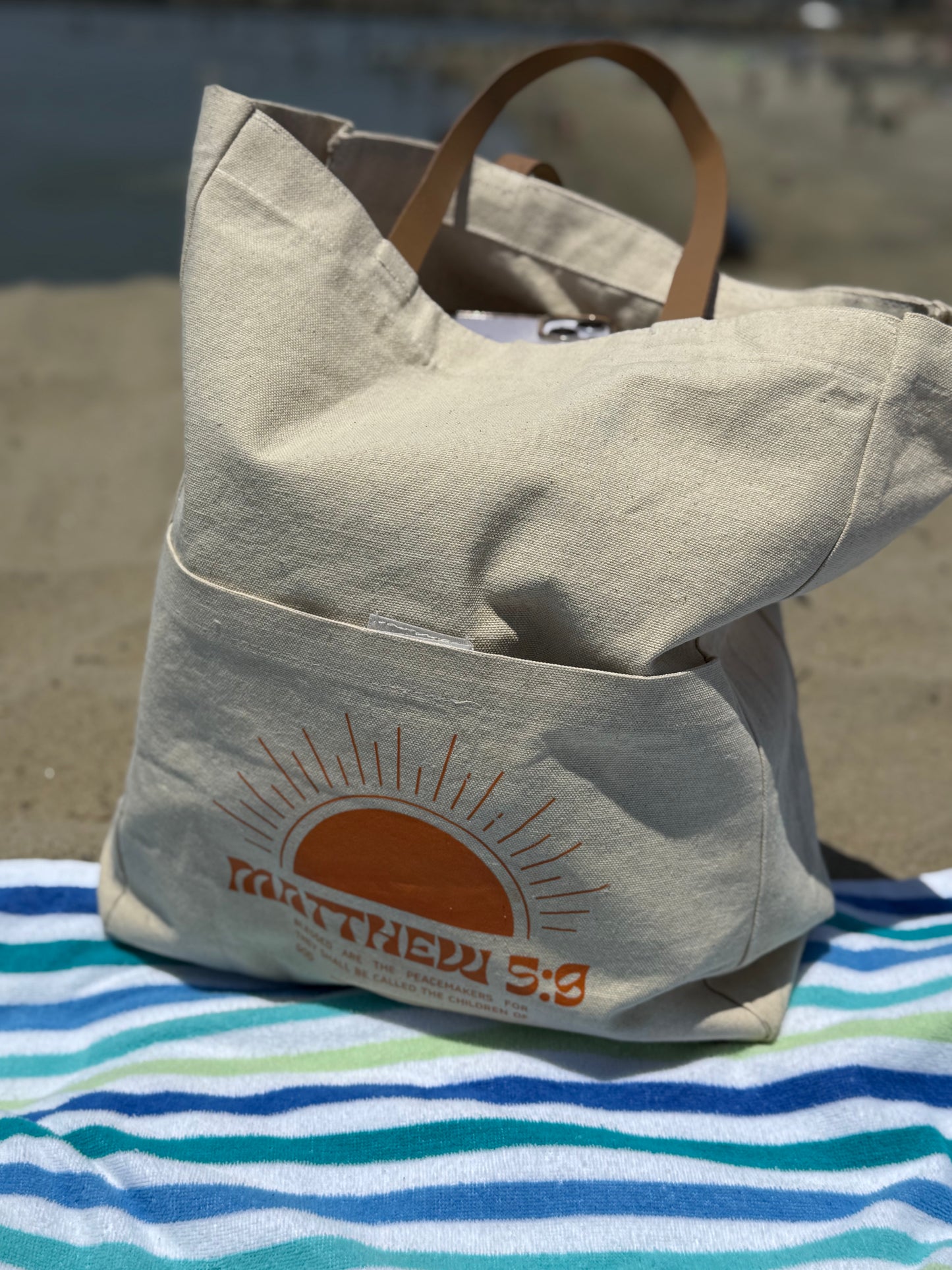 Matthew 5:9 tote bag