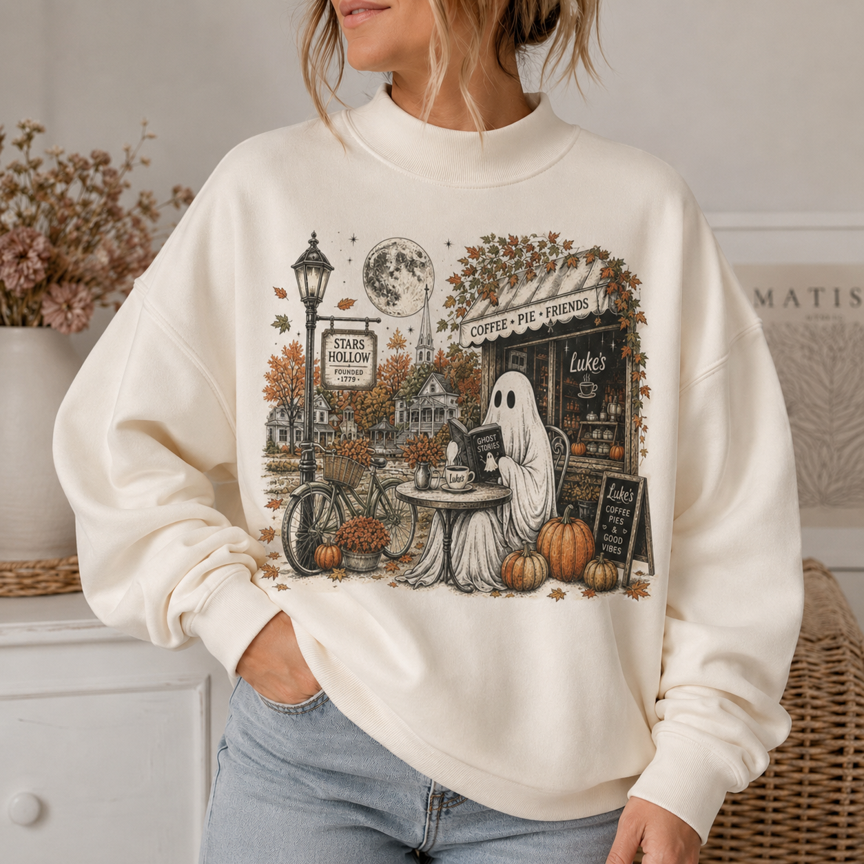 Stars Hollow T-shirt & Mockneck Sweater