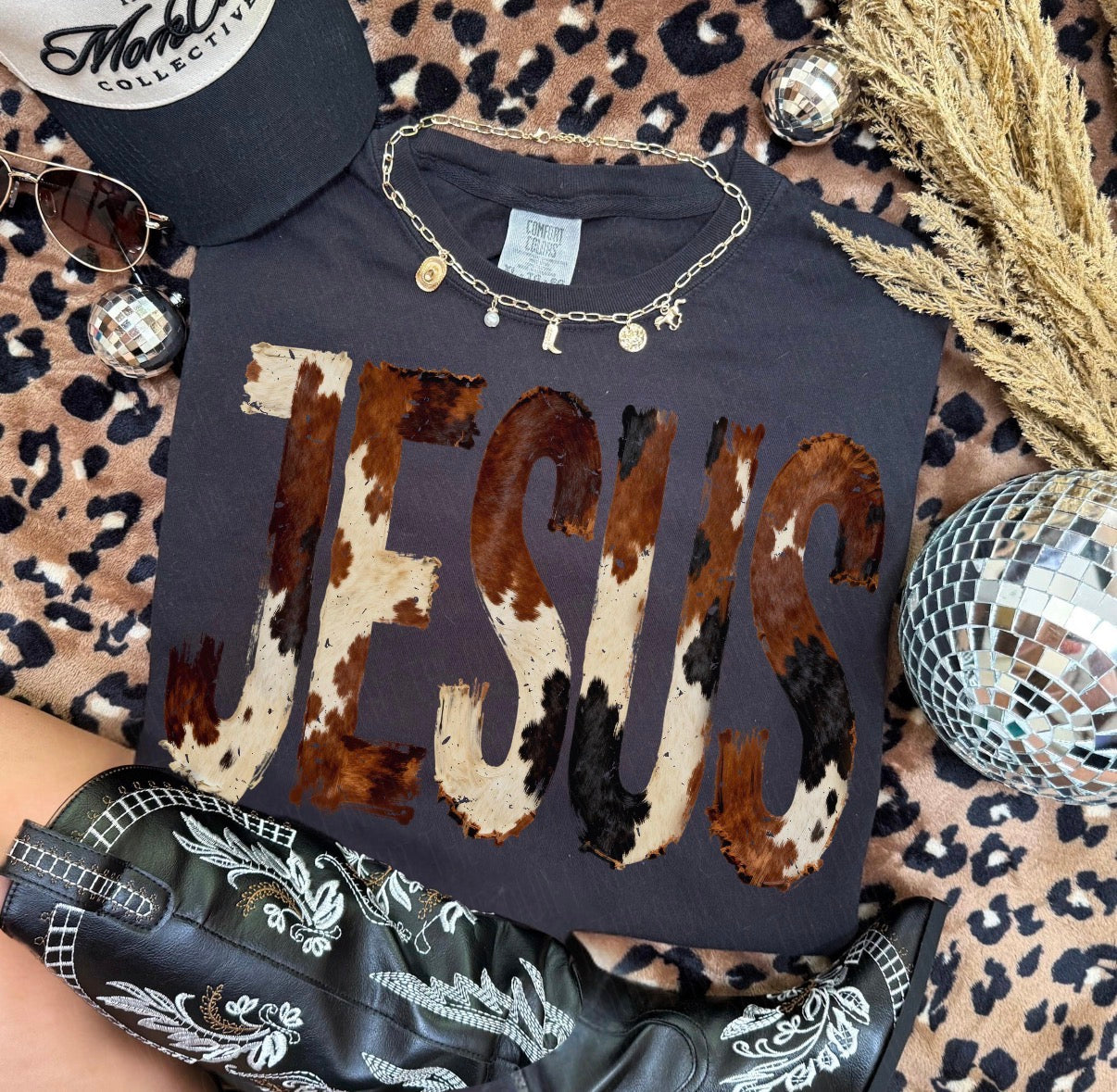 Cow print Jesus T-shirt