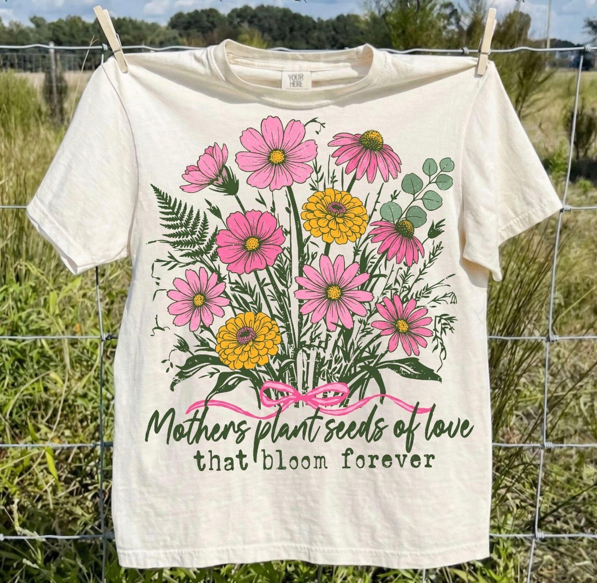 Mothers plant seeds T-shirt 💐