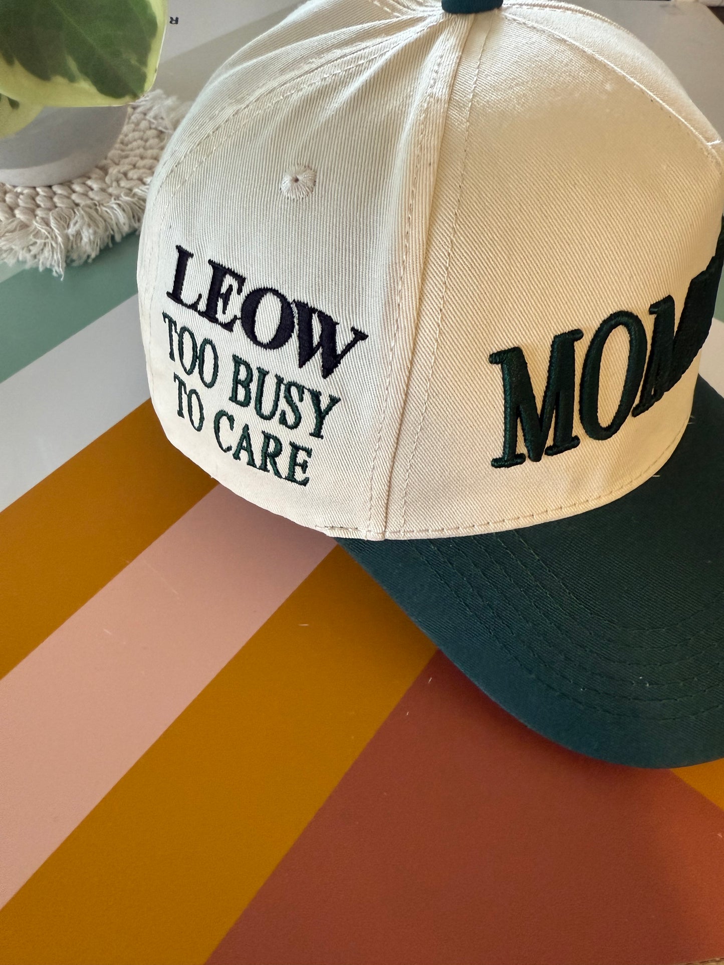 Mommin’ adjustable hat