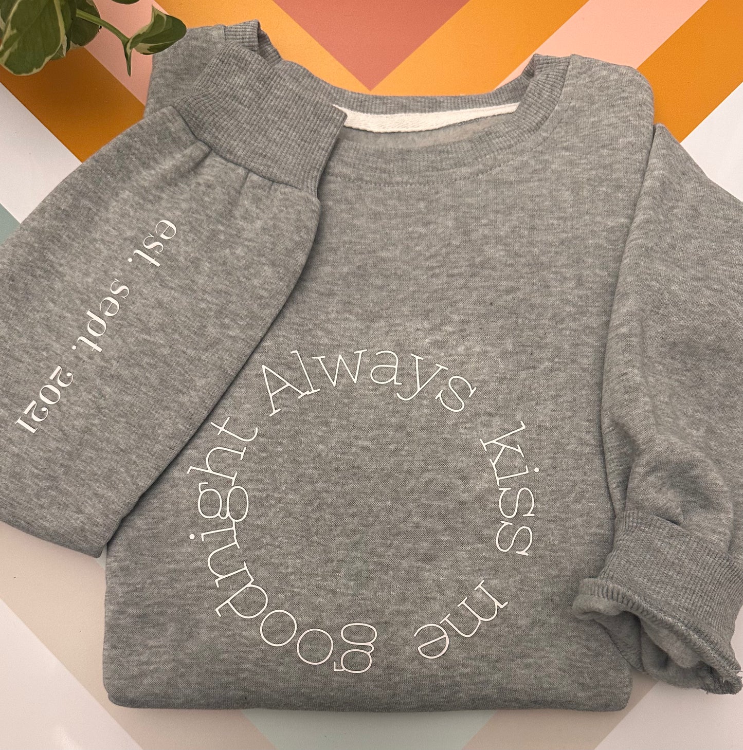 AKMG Pullover
